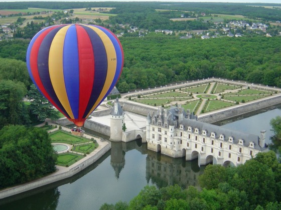 Image: Hot-air balloon